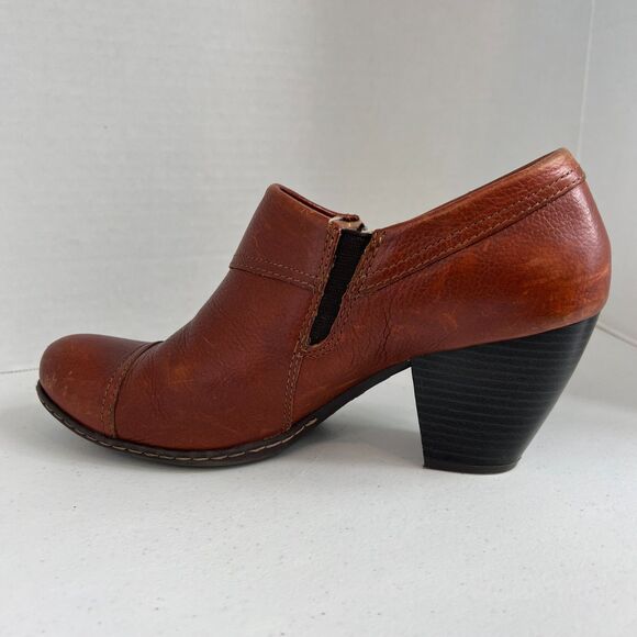b.o.c. Born Concept Brown Leather Heeled Booties Ankle Boots Women's 9 - Picture 7 of 12